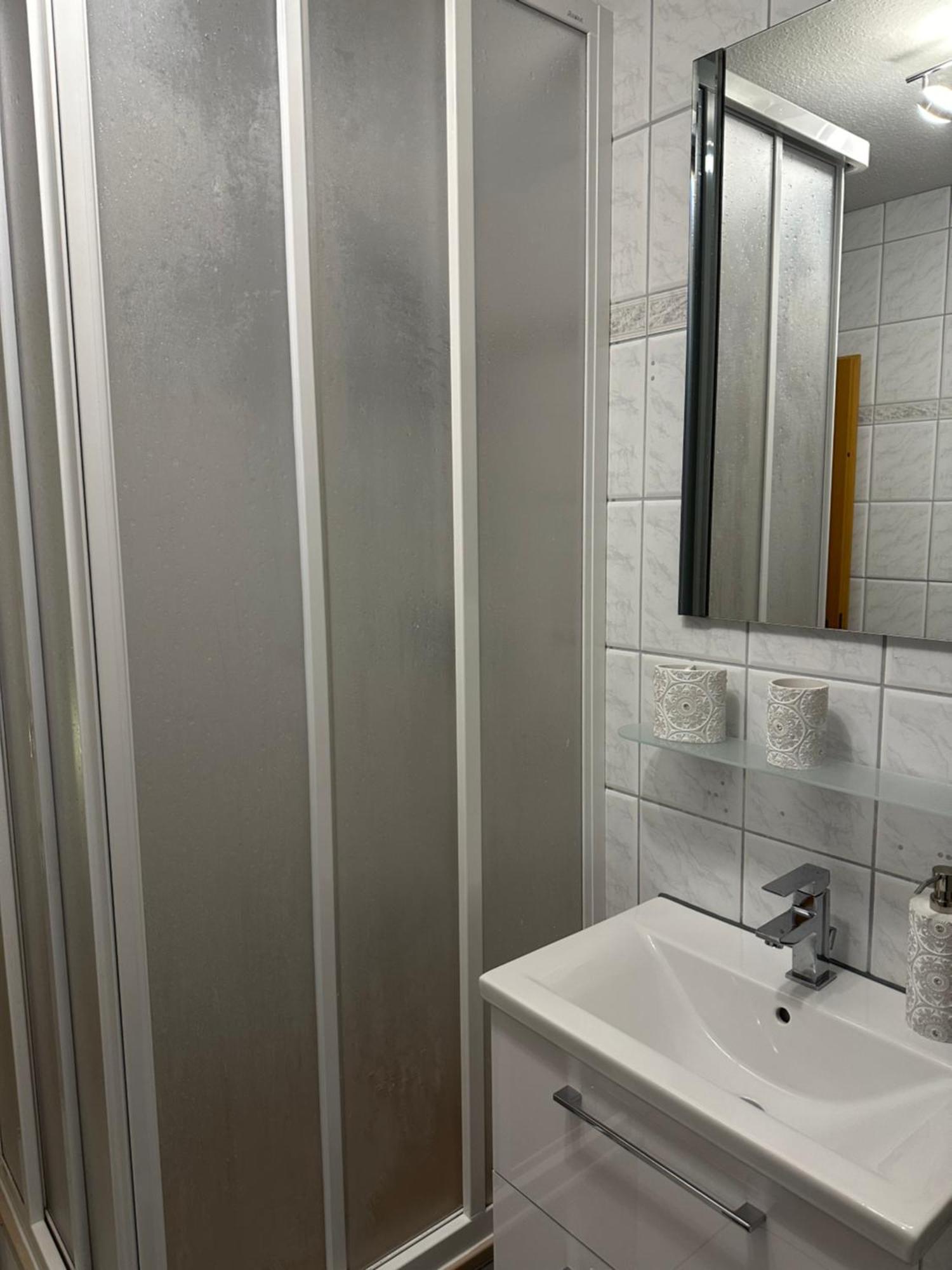 Zum Kaeutzchen 120Qm Ferienhaus 8 Personen 4 Schlafzimmer Nossentiner Hütte Kültér fotó