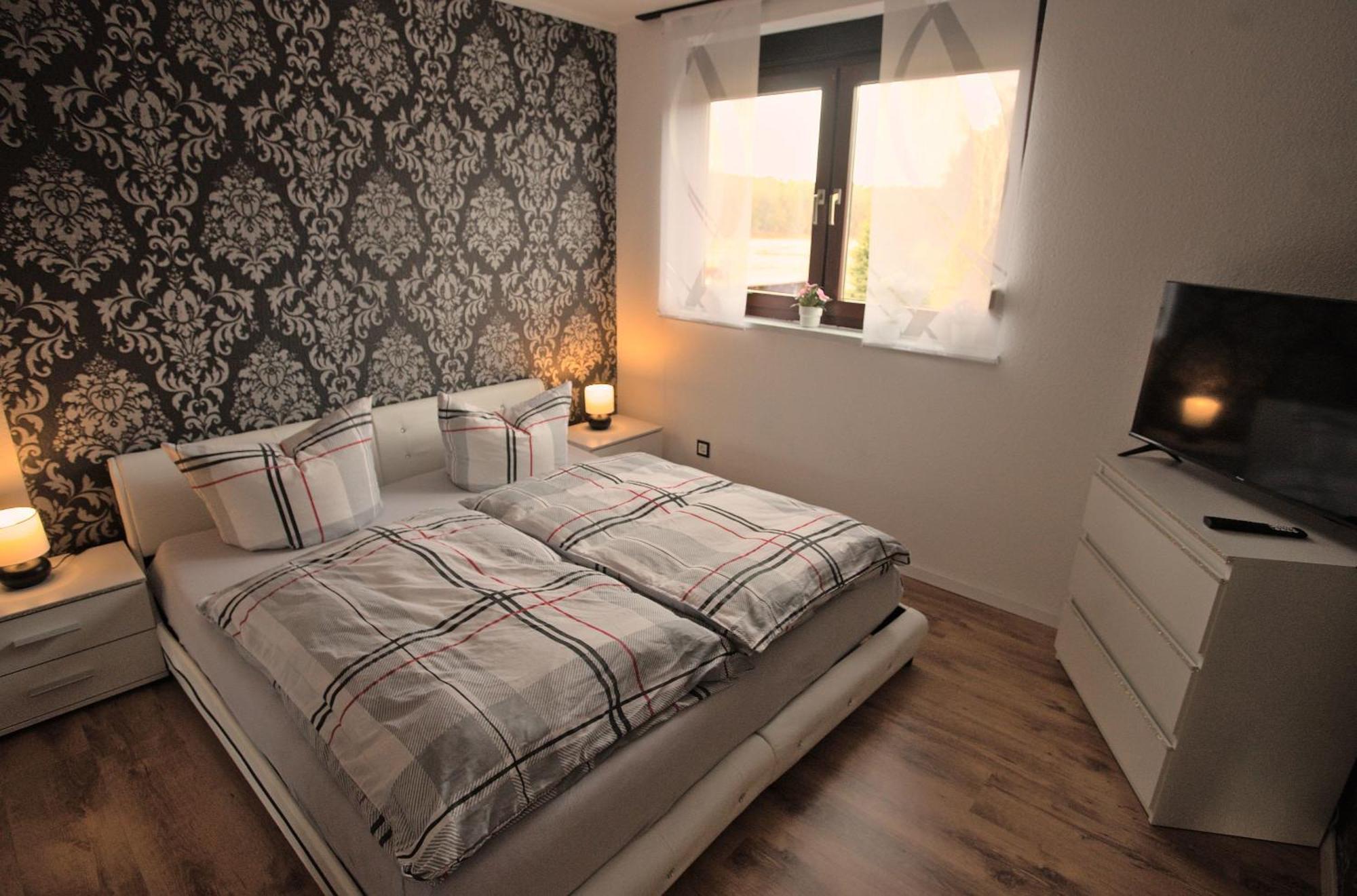 Zum Kaeutzchen 120Qm Ferienhaus 8 Personen 4 Schlafzimmer Nossentiner Hütte Kültér fotó