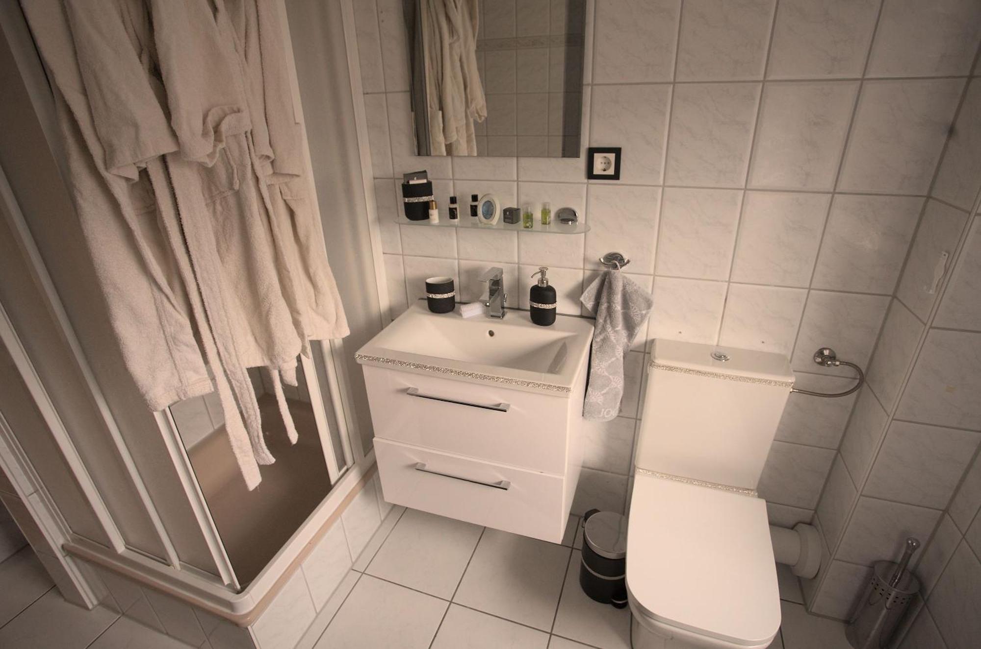 Zum Kaeutzchen 120Qm Ferienhaus 8 Personen 4 Schlafzimmer Nossentiner Hütte Kültér fotó